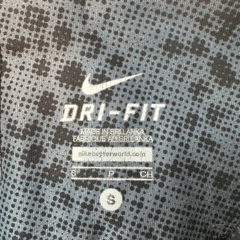 Nike‎ Leggings Womens S Grey Dri-FIT Legend Ten One Animal Print Crop 548495-479 - Picture 3 of 11